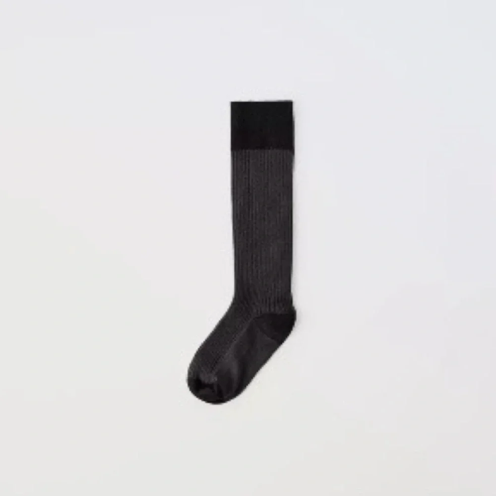 ZARA knee block color two pack gray & pink kids Socks